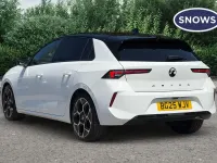 Used Vauxhall Astra Ultimate 130 HP (95 kW) 2025 White Hatchback
