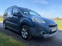 Gebraucht Peugeot Partner Tepee Outdoor 92 PS (67 kW) 2013 Blau Van / Kleinbus