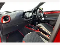 Used Toyota Aygo X 72 HP (52 kW) 2023 Red SUV