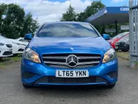 Käytetty Mercedes A200 136 HP (100 kW) 2015 Sininen Viistoperä