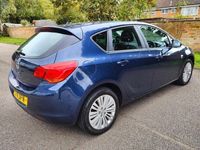 used Vauxhall Astra 1.4i 16V Excite 5dr