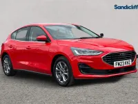 Used Ford Focus Titanium 125 HP (91 kW) 2023 Red Hatchback