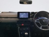 Used Dacia Sandero Comfort 100 HP (73 kW) 2022 White Hatchback