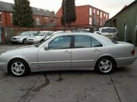 Used Mercedes E320 Avantgarde 2001 Sedan