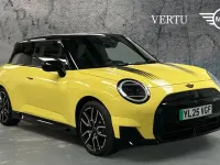 Used Mini Cooper Sport 135 kW (184 HP) 2025 Yellow Hatchback