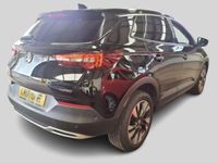 Used Vauxhall Grandland X Sport 130 HP (95 kW) 2018 Black SUV