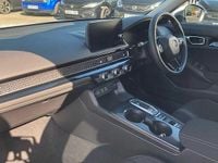 Used Honda Civic Elegance 143 HP (105 kW) 2025 White Hatchback