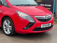 Used Vauxhall Zafira SRi 170 HP (125 kW) 2016 Red MPV