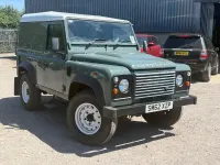 Used Land Rover Defender 122 HP (89 kW) 2013 Green Hatchback