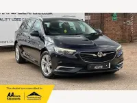 Used Vauxhall Insignia 210 HP (154 kW) 2018 Blue Estate