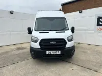 Usado Ford Transit 130 HP (95 kW) 2022 Branco Van