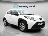 Usado Toyota Aygo X PURE 72 HP (52 kW) 2025 SUV