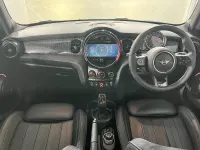 Begagnad Mini Cooper Exclusive 136 HK (100 kW) 2022 Blå Halvkombi