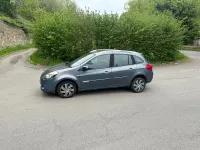 Usado Renault Clio GrandTour Expression 2012 Azul Carrinha