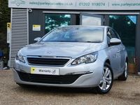 Begagnad Peugeot 308 Active 2015 Silver Halvkombi