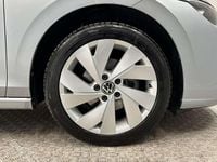 Second-hand VW Golf VIII Style 150 CP (110 kW) 2025 Argintiu Hatchback