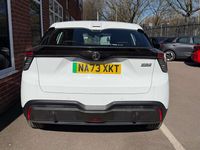 Used MG MG4 EV SE 319 kW (435 HP) 2023 White Hatchback