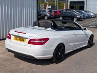 Begagnad Mercedes E220 2012 Vit Cab
