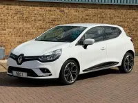 Used Renault Clio Iconic 75 HP (55 kW) 2019 White Hatchback