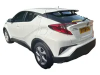 Used Toyota C-HR 122 HP (89 kW) 2019 White SUV