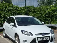 Used Ford Focus Zetec 98 HP (72 kW) 2014 White Hatchback