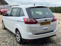 Used Ford Grand C-Max Zetec 115 HP (84 kW) 2013 White MPV