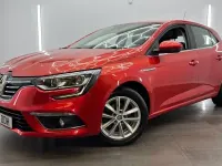 Used Renault Mégane Dynamique 110 HP (80 kW) 2017 Red Hatchback