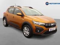 Używany Dacia Sandero Expression 2023 Pomarańczowy Hatchback