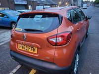 Used Renault Captur Expression+ 90 HP (66 kW) 2013 Orange SUV