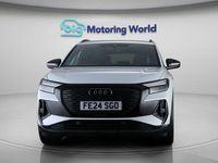 Second-hand Audi Q4 e-tron Black Edition 250 kW (340 CP) 2024 Alb SUV