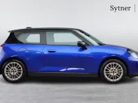 Used Mini Cooper Hatch 133 kW (181 HP) 2024 Blue Hatchback