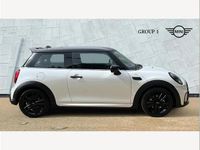 Used Mini Cooper Hatch 136 HP (100 kW) 2023 White Hatchback