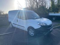 Used Fiat Doblò 95 HP (69 kW) 2017 White MPV