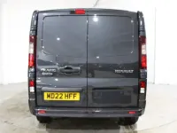 Usado Renault Trafic 150 HP (110 kW) 2022 Cinzento
