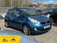 Used Kia Venga 125 HP (91 kW) 2012 Blue Hatchback
