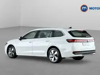 Begagnad VW Passat Life 204 HK (150 kW) 2025 Vit Kombi