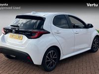 Used Toyota Yaris Hybrid Design 116 HP (85 kW) 2023 White Hatchback