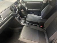 Used VW T-Roc Active 150 HP (110 kW) 2021 Blue SUV