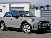 Begagnad Mini Cooper Classic 136 HK (100 kW) 2022 Grå Halvkombi