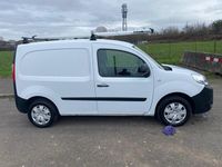 Used Renault Kangoo 75 HP (55 kW) 2015 White MPV