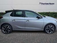 Begagnad Vauxhall Corsa-e Ultimate 100 kW (136 HK) 2023 Grå Halvkombi