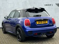 Usado Mini Cooper S Hatch 192 HP (141 kW) 2019 Azul Citadino