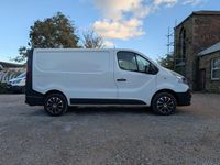 Used Renault Trafic Business 2018 White MPV