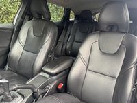 Begagnad Volvo V40 Inscription 152 HK (111 kW) 2019 Halvkombi