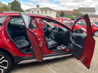 Used Volvo V40 2019 Red Hatchback