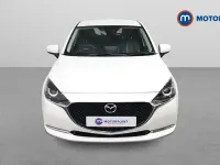 Używany Mazda 2 Inclusive 90 KM (66 kW) 2022 Biały Hatchback