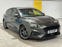 Begagnad Ford Focus ST-Line 125 HK (91 kW) 2020 Grå Halvkombi