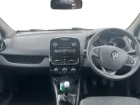 Used Renault Clio Play 76 HP (55 kW) 2019 White Hatchback