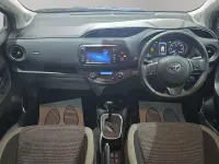 Used Toyota Yaris Hybrid 100 HP (73 kW) 2019 Silver Hatchback