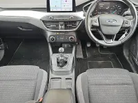 Used Ford Focus Zetec 120 HP (88 kW) 2019 White Hatchback